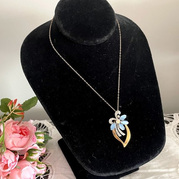 Vintage Blue Rhinestone Pendant Necklace, 15" Gold Toned Chain - Picture 2 of 7